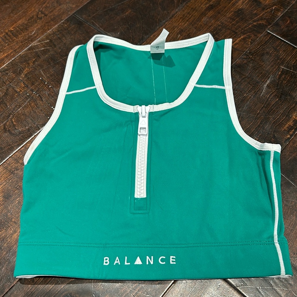 Balance sports bra